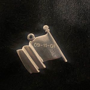 Silver James Avery Retired American Flag Charm